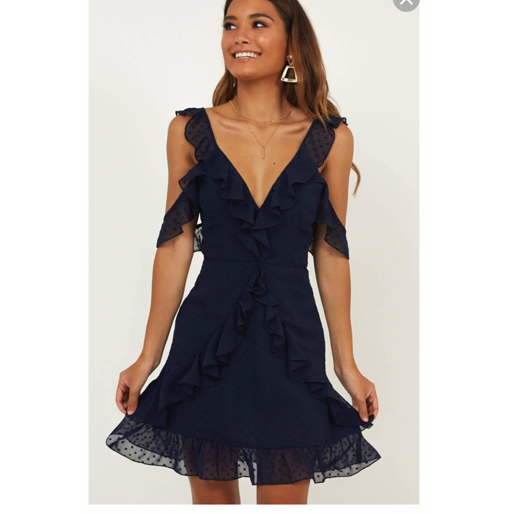Navy Blue Flowy Showpo Dress (Cold Shoulder)